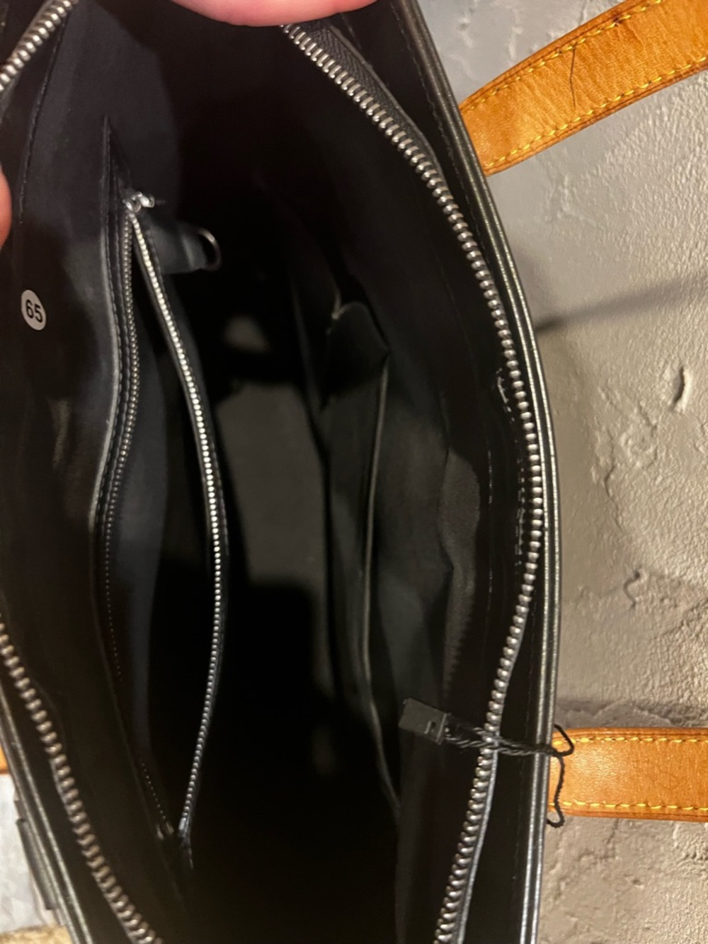 Louis Vuitton Embossed Leather handbag/tore with Tan Interior Trim - Picture 3 of 5